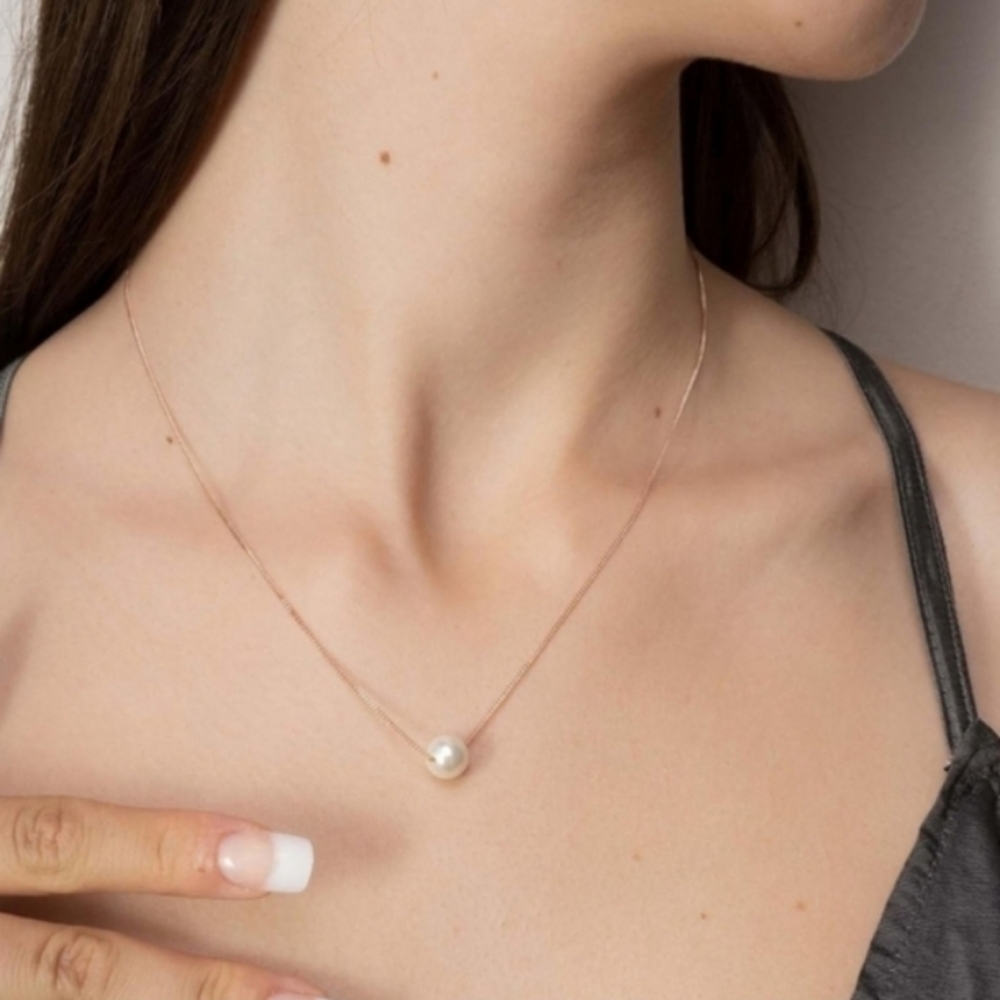 Anthropologie Single Pearl Necklace